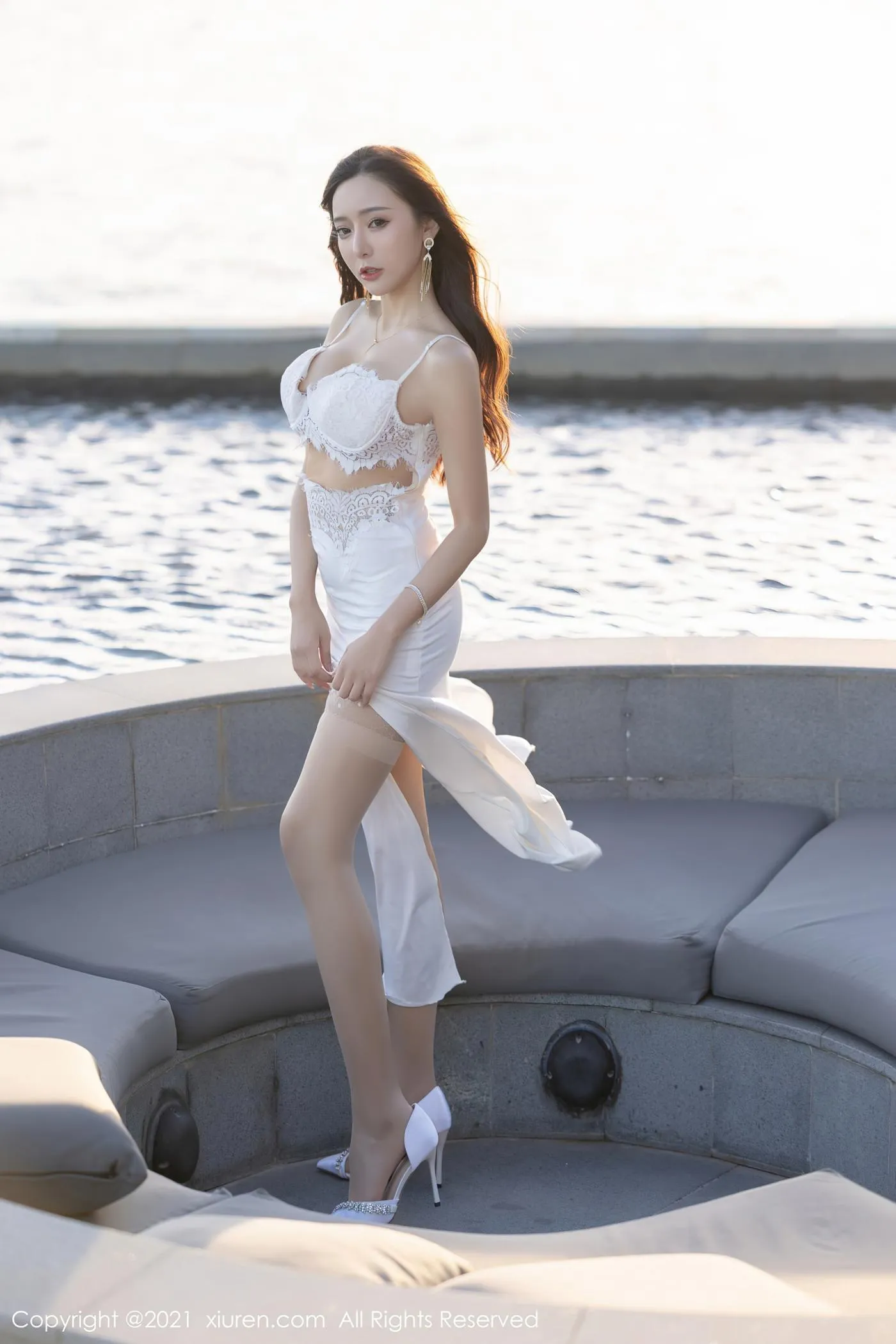 [XIUREN秀人网] 2021.09.27 NO.4004 王馨瑶yanni [76P]插图2